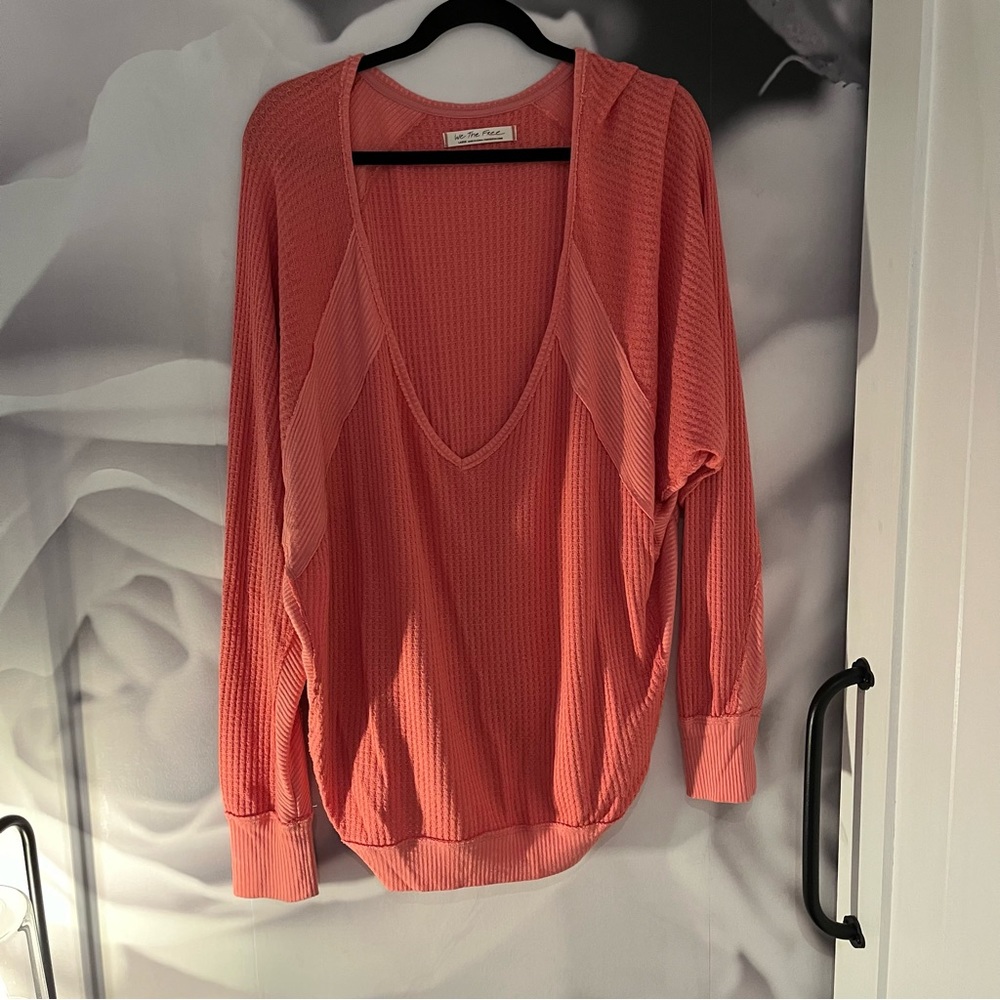 WE THE FREE -  Coral Pink Waffle Knit V-Neck Long Sleeve Top